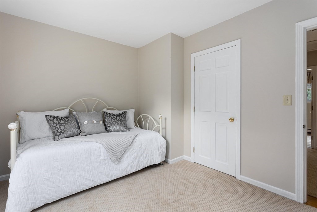 90 Sears Road Southborough, MA 01772 - Photo 23 of 33 Gallery Image 23