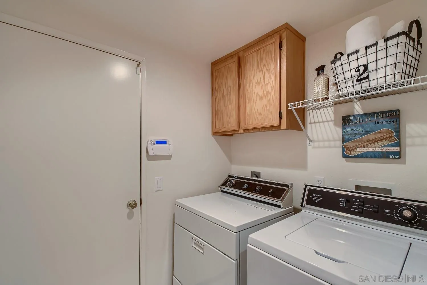 11756 Pickford Road San Diego, CA 92131 - Photo 14 of 26 a utility room with dryer and washer