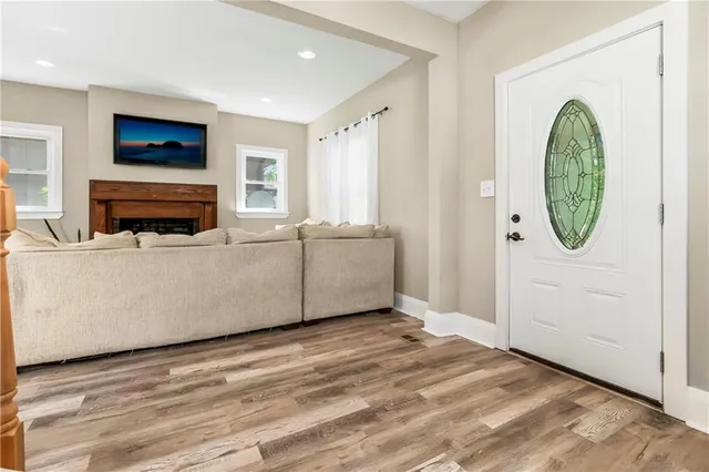 $215,000 | 207 North 15th Street, Kansas City, KS 66102