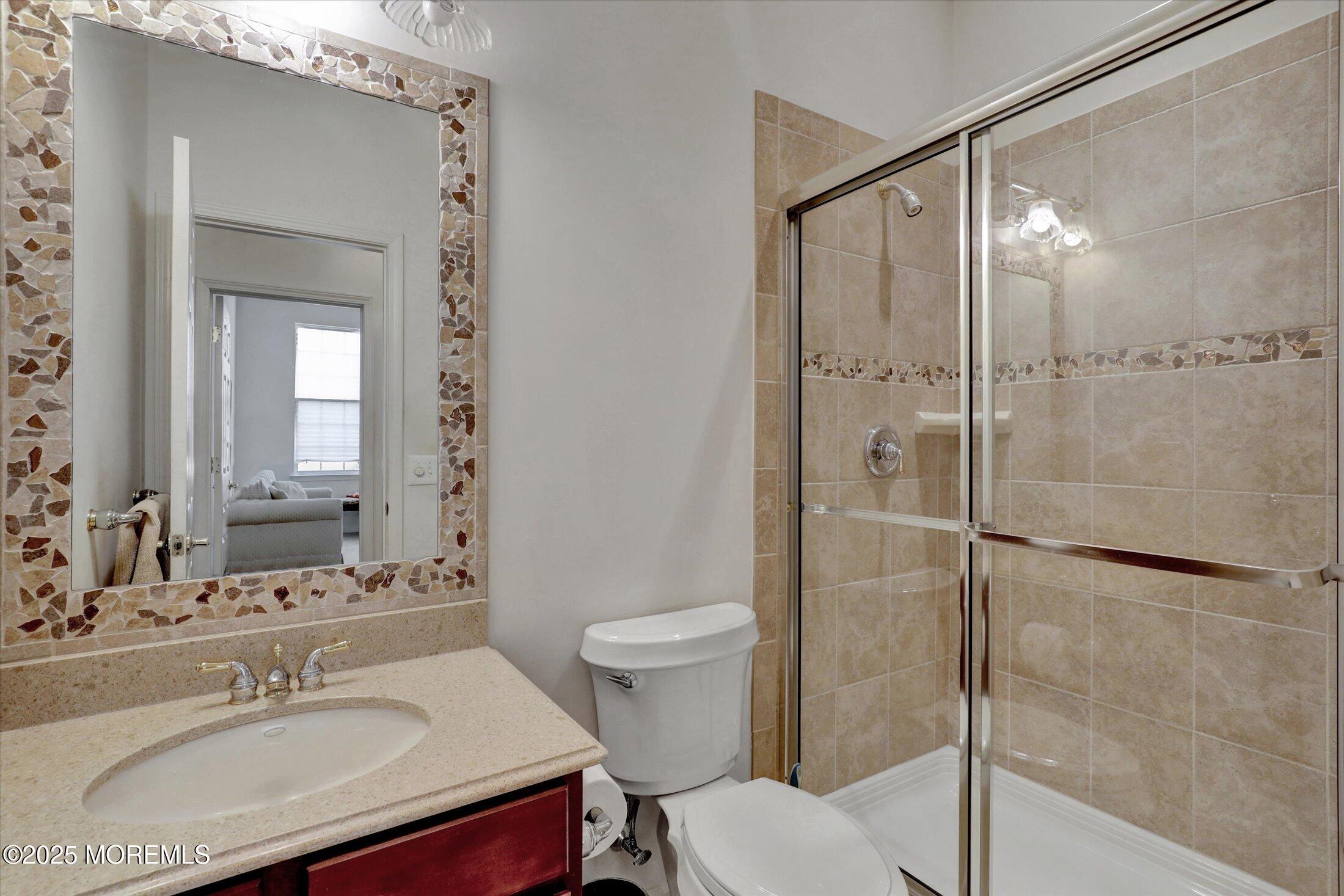 117 Gables Way Jackson, NJ 08527 - Photo 17 of 42 25-Bathroom