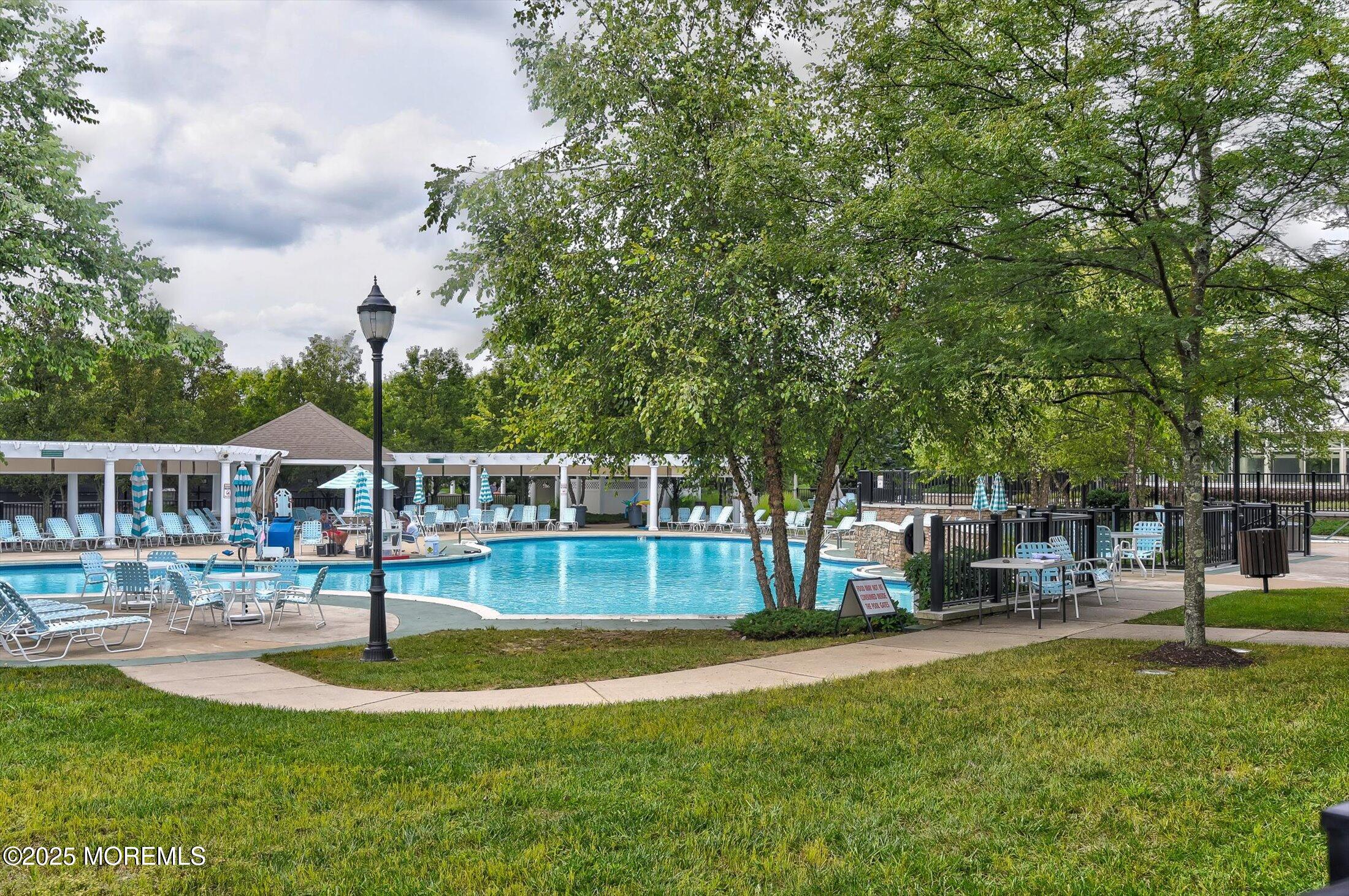 117 Gables Way Jackson, NJ 08527 - Photo 35 of 42 44-Pool