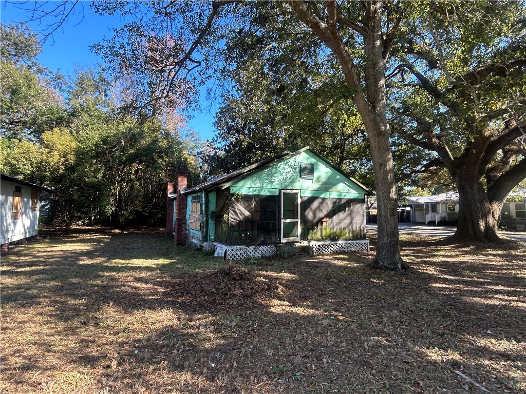 2300-2304 Gordon Street Brunswick, GA 31520 - Photo 5 of 10