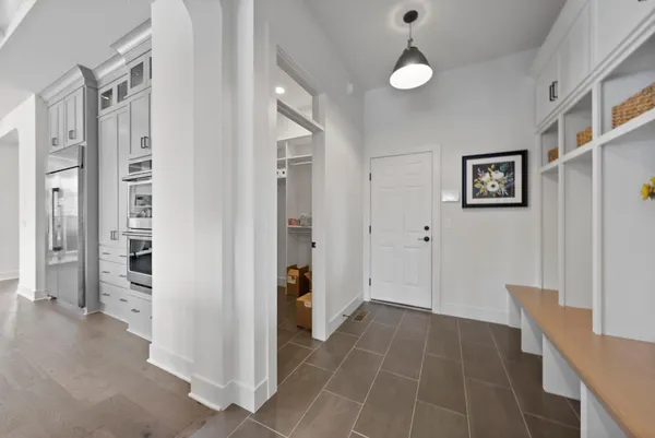 $2,048,580 | 4738 Ogden Trail North, Stillwater, MN 55082