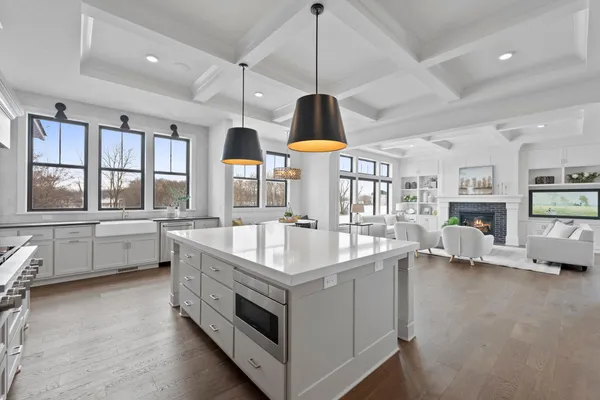 $2,048,580 | 4738 Ogden Trail North, Stillwater, MN 55082