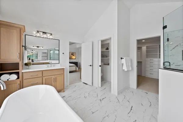 $2,048,580 | 4738 Ogden Trail North, Stillwater, MN 55082