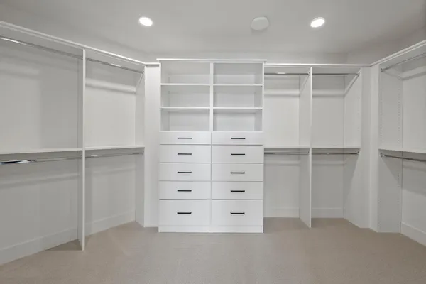 $2,048,580 | 4738 Ogden Trail North, Stillwater, MN 55082