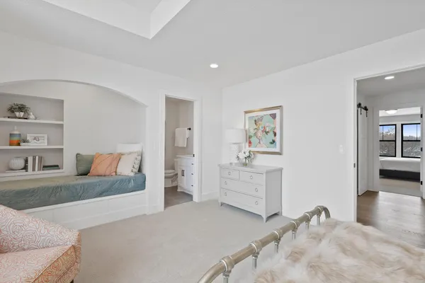 $2,048,580 | 4738 Ogden Trail North, Stillwater, MN 55082