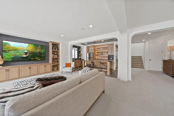 $2,048,580 | 4738 Ogden Trail North, Stillwater, MN 55082