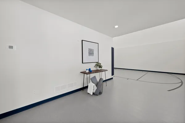 $2,048,580 | 4738 Ogden Trail North, Stillwater, MN 55082