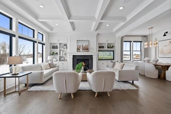 $2,048,580 | 4738 Ogden Trail North, Stillwater, MN 55082