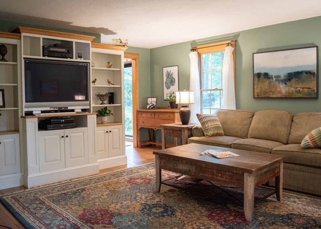 56 Prospect Street Rutland, MA 01543 - Photo 15 of 42
