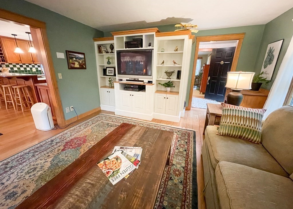 56 Prospect Street Rutland, MA 01543 - Photo 16 of 42