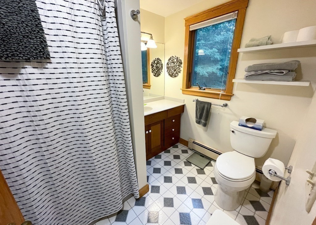 56 Prospect Street Rutland, MA 01543 - Photo 27 of 42