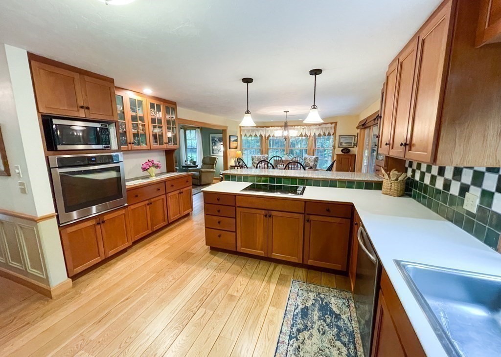 56 Prospect Street Rutland, MA 01543 - Photo 10 of 42
