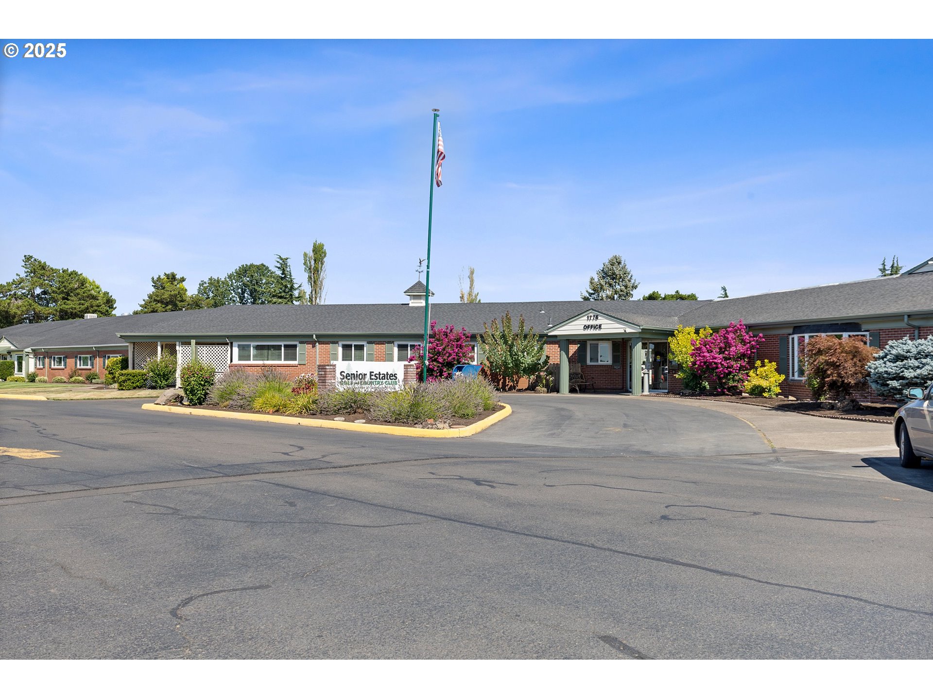 1355 Thompson Road Woodburn, OR 97071 - Photo 24 of 29 Community Recreation Center