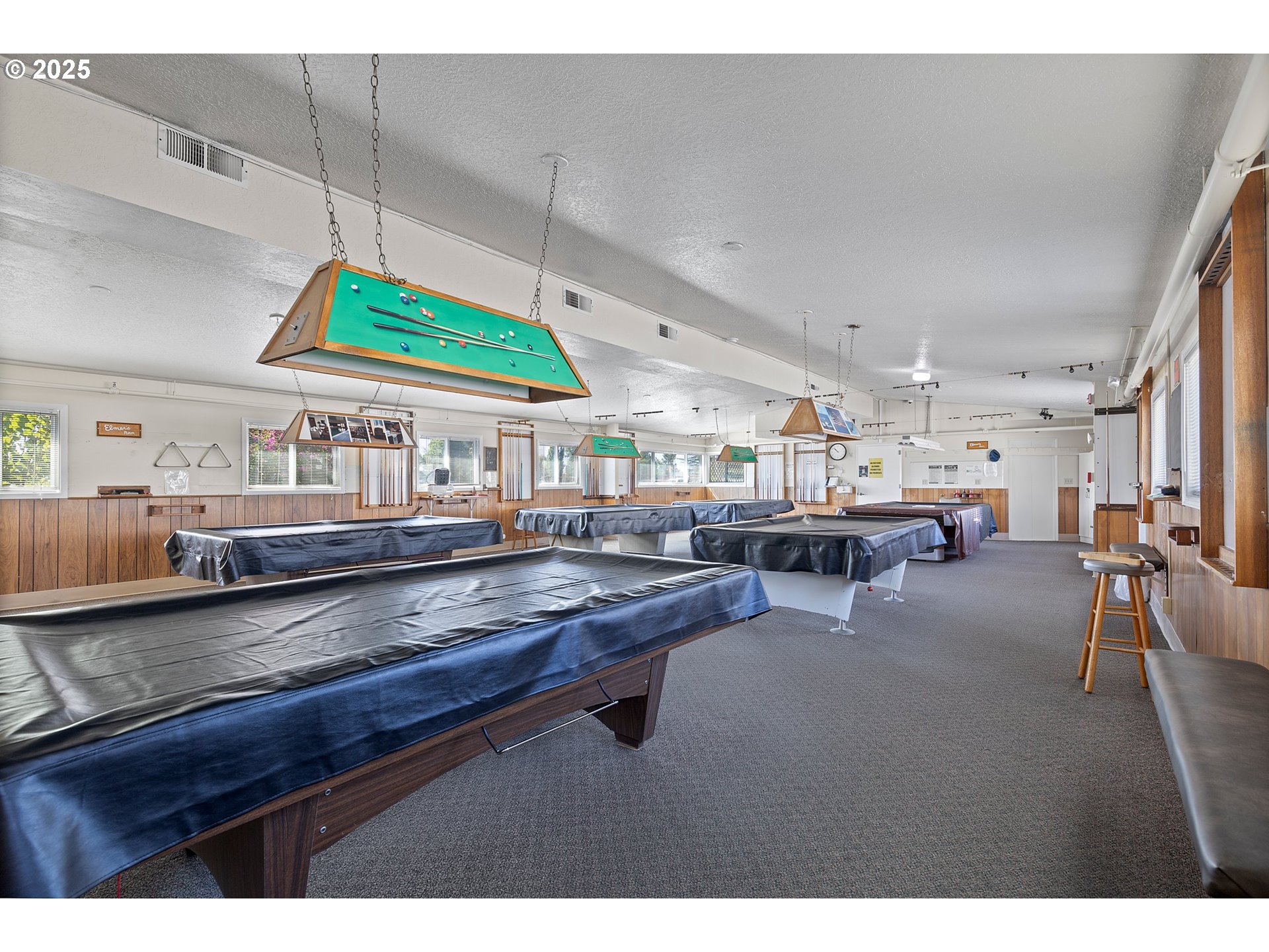1355 Thompson Road Woodburn, OR 97071 - Photo 29 of 29 Community Room
