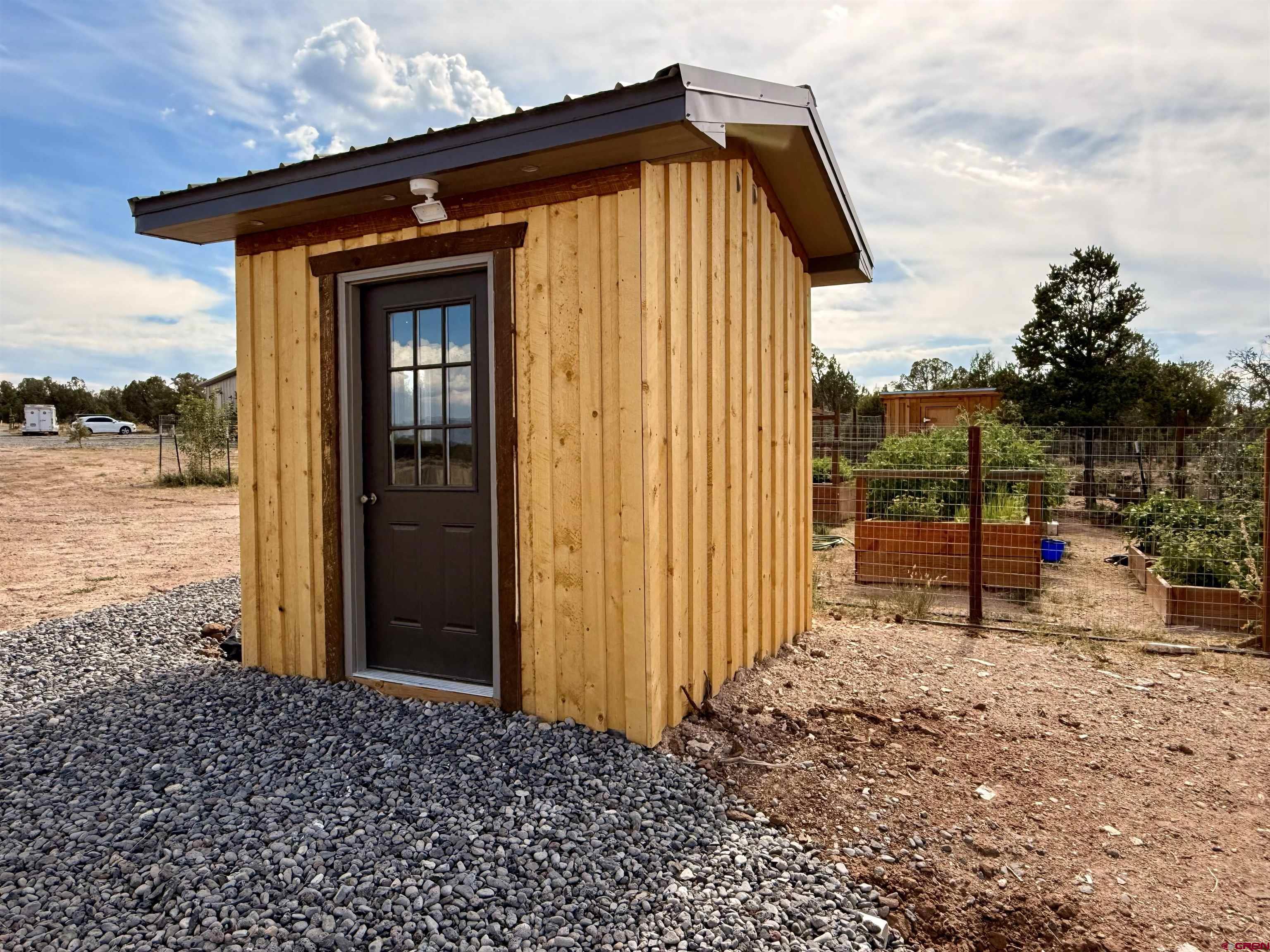 75707 B76 Road Crawford, CO 81415 - Photo 23 of 44 a view of outdoor space and yard