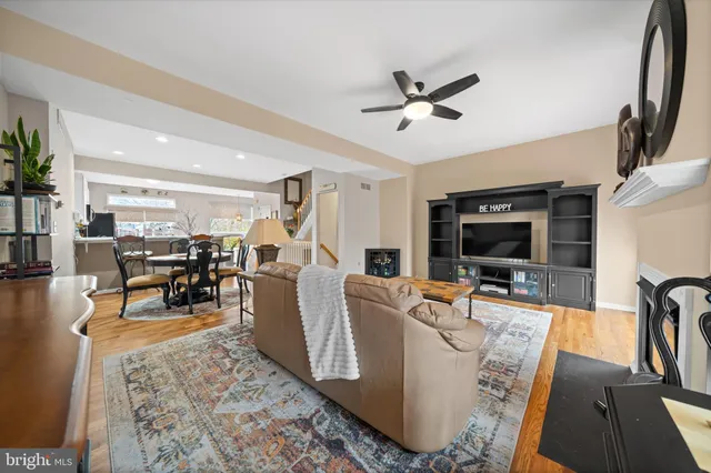 $399,900 | 201 Thomas Lane South, Newark, DE 19711