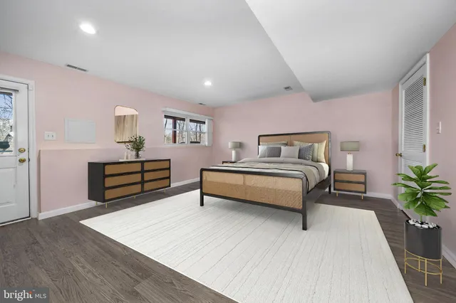 $399,900 | 201 Thomas Lane South, Newark, DE 19711