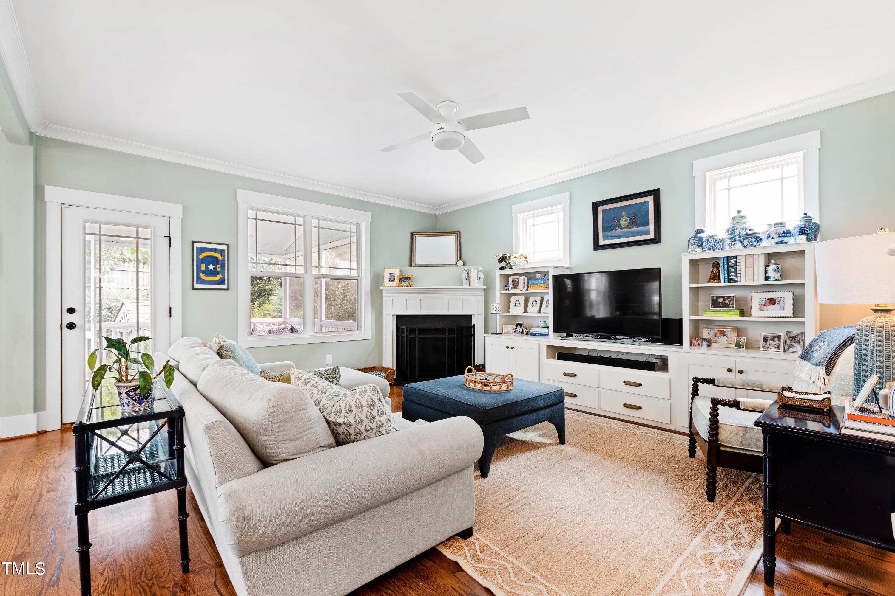 515 Pace Street Raleigh, NC 27604 - Photo 24 of 54 Living