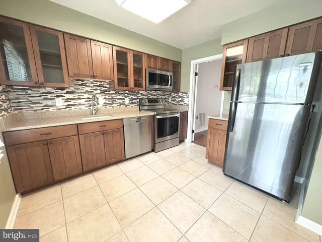 $2,750 | 2845 Seminole Road, Woodbridge, VA 22192