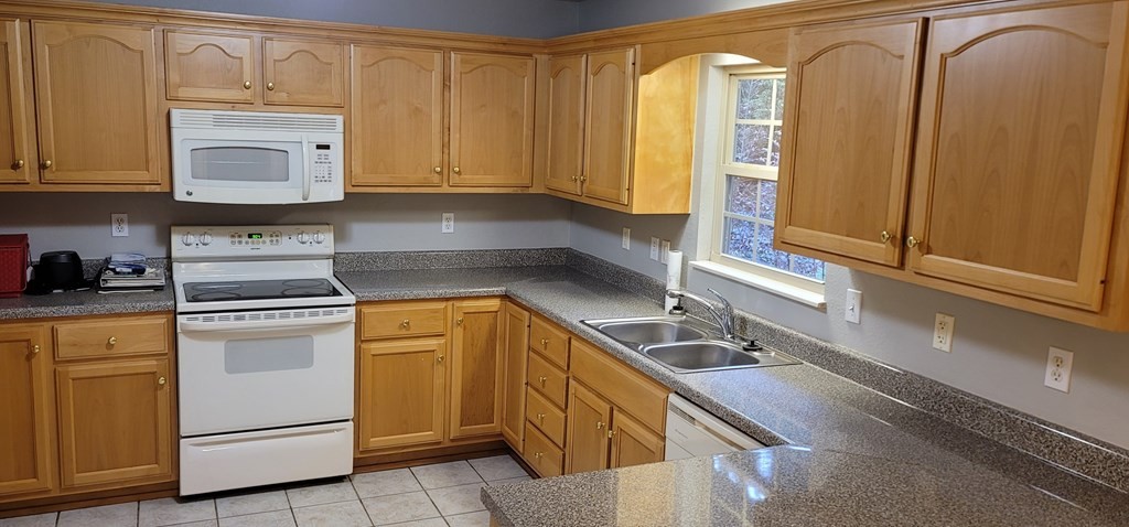 2260 McCleary Road Sevierville, TN 37876 - Photo 4 of 26 Gallery Image 4