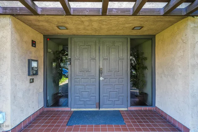 $618,000 | 120 South Sierra Madre Boulevard, Unit 205, Pasadena, CA 91107