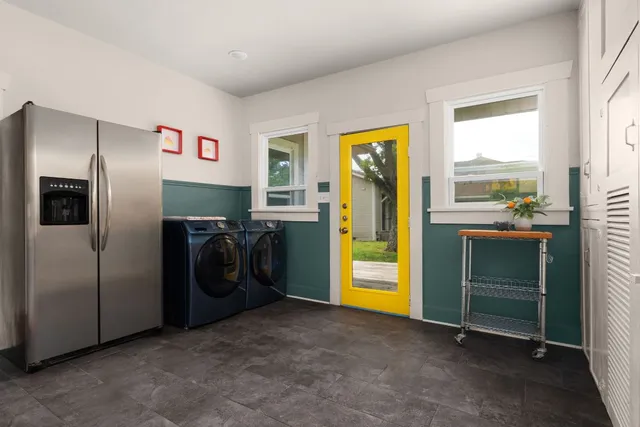 a view of a storage & utility room