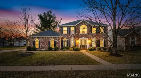 $495,000 | 609 Wyatt Drive, St. Peters, MO 63376