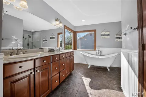 $495,000 | 609 Wyatt Drive, St. Peters, MO 63376