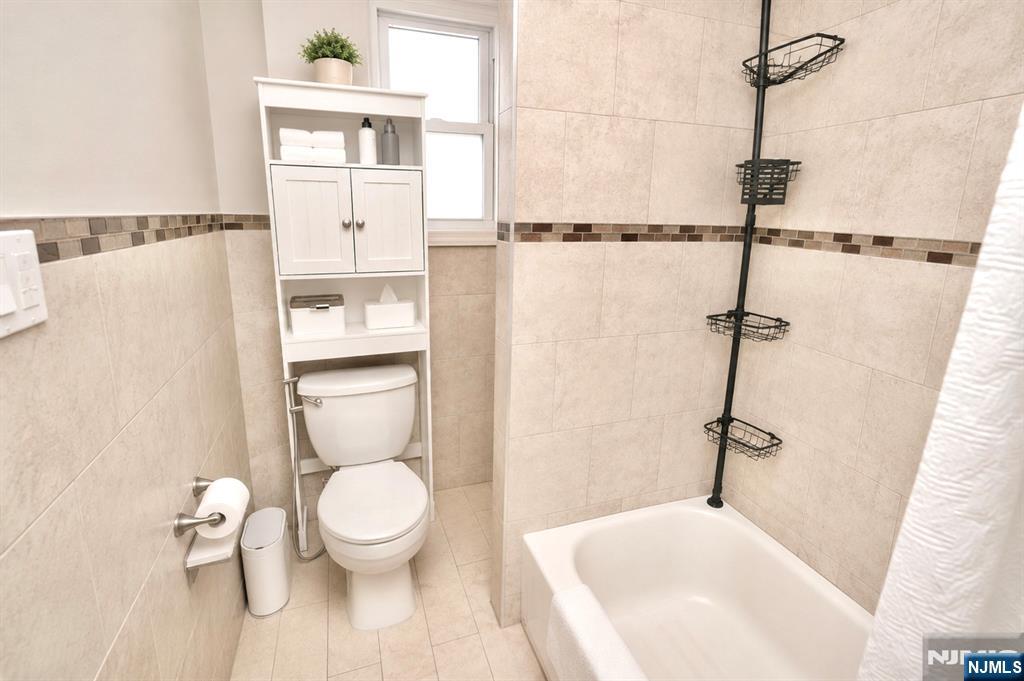 11 Insley Avenue Rutherford, NJ 07070 - Photo 25 of 41