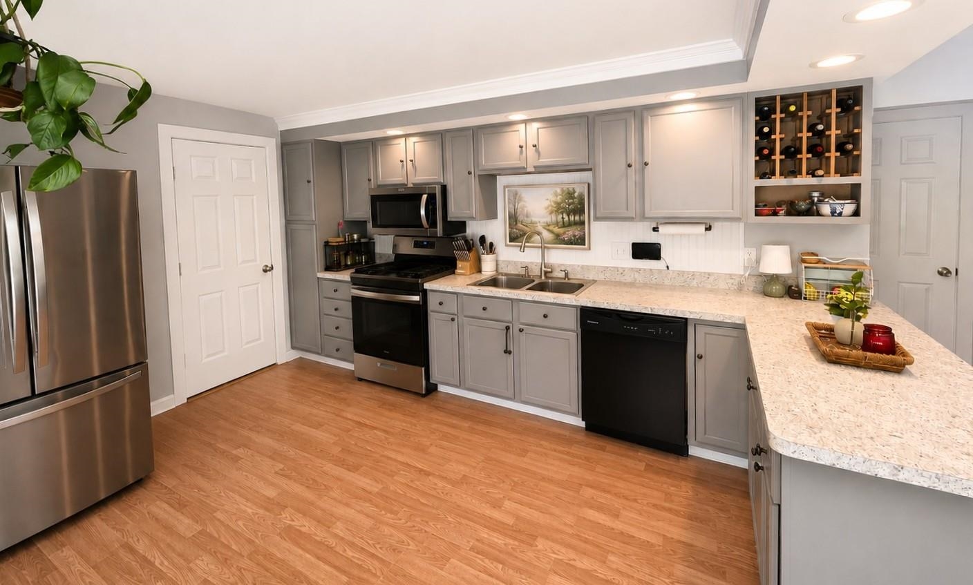 125 Main Street Raymond, NH 03077 - Photo 5 of 11