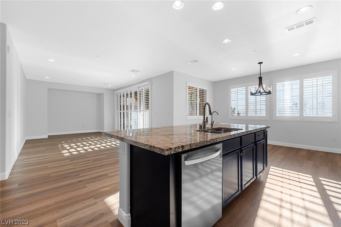 2577 Sable Ridge Street Henderson, NV 89044 - Photo 13 of 43 Gallery Image 13