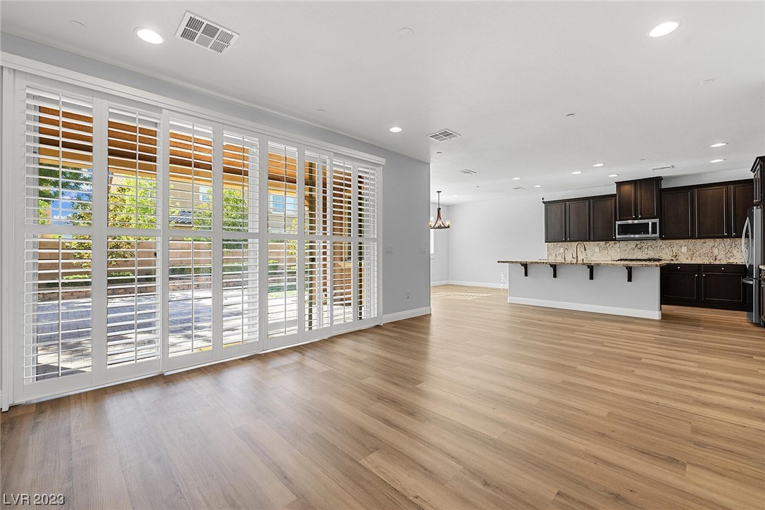 2577 Sable Ridge Street Henderson, NV 89044 - Photo 2 of 43 Gallery Image 2