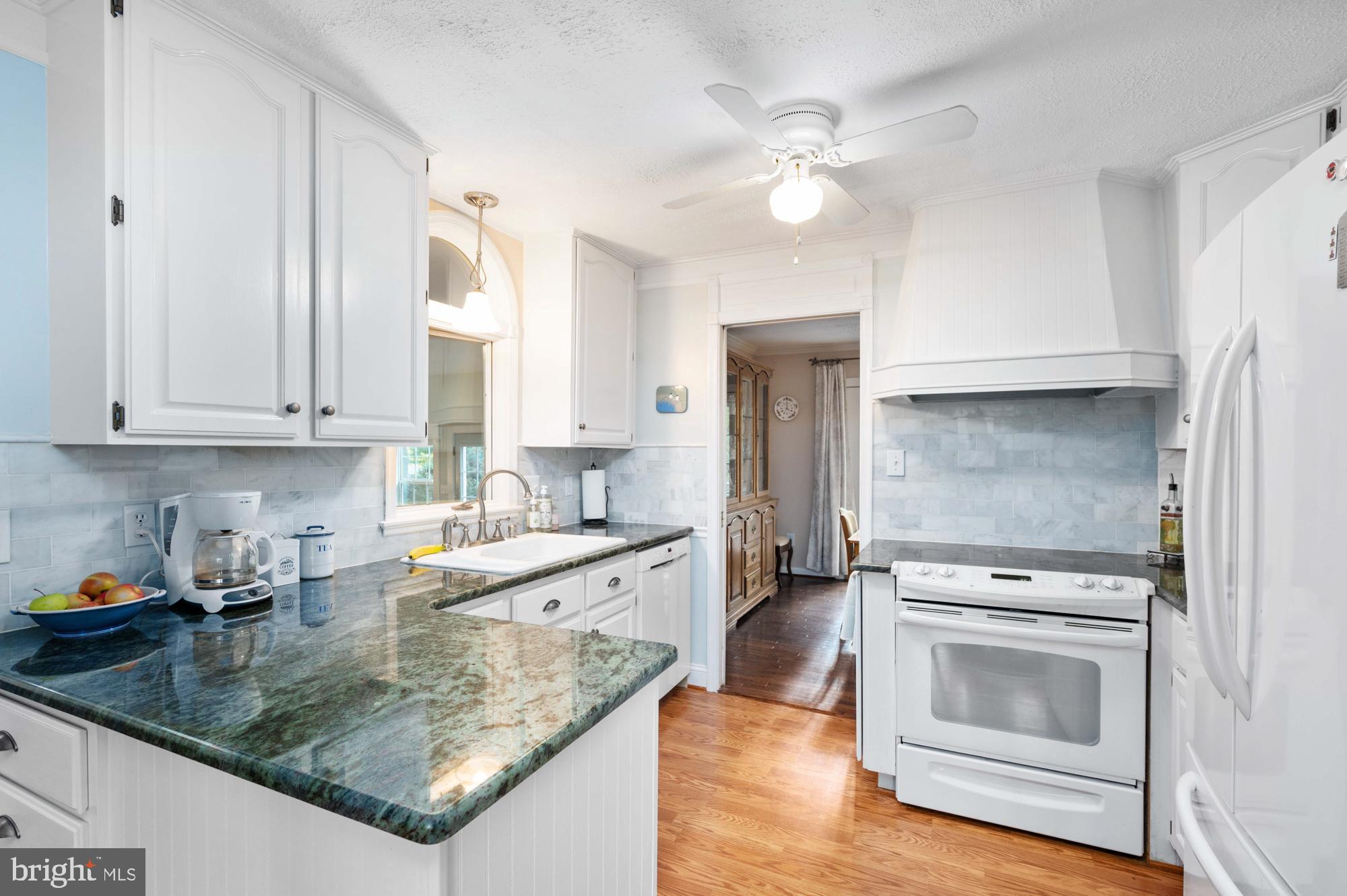 6218 Colchester Road Fairfax, VA 22030 - Photo 13 of 52 Gallery Image 13