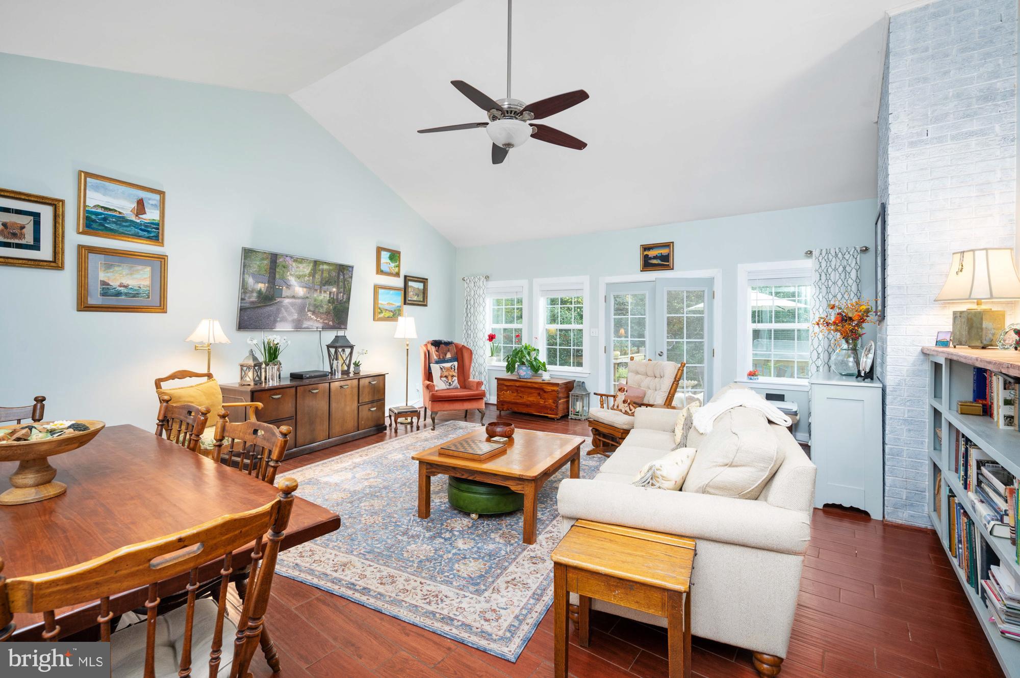 6218 Colchester Road Fairfax, VA 22030 - Photo 18 of 52 Gallery Image 18