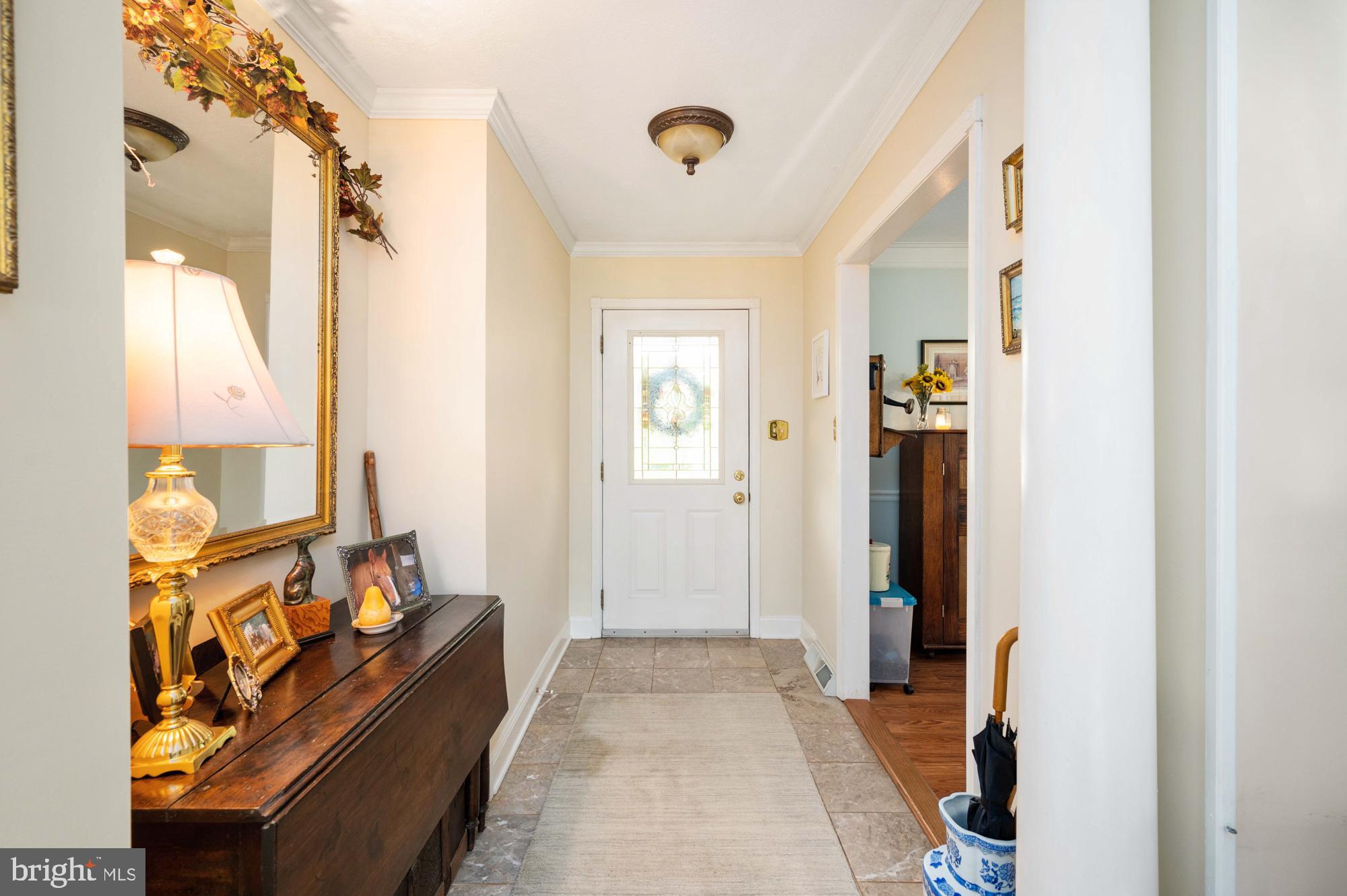 6218 Colchester Road Fairfax, VA 22030 - Photo 6 of 52 Gallery Image 6