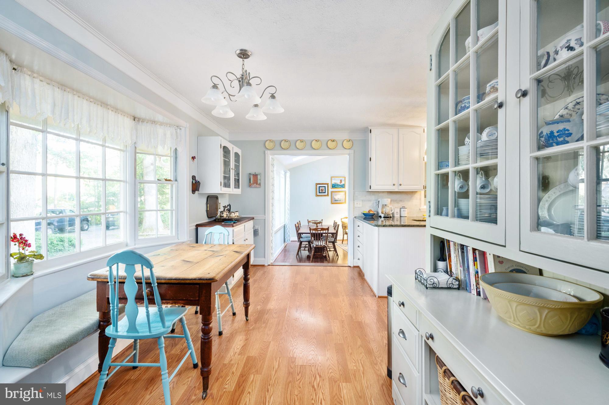 6218 Colchester Road Fairfax, VA 22030 - Photo 8 of 52 Gallery Image 8