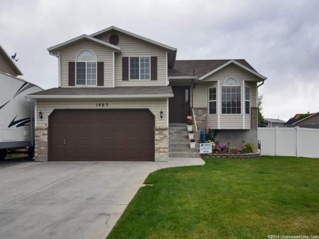 1465 North 2425th Street West Layton, UT 84041 - Photo 1 of 1