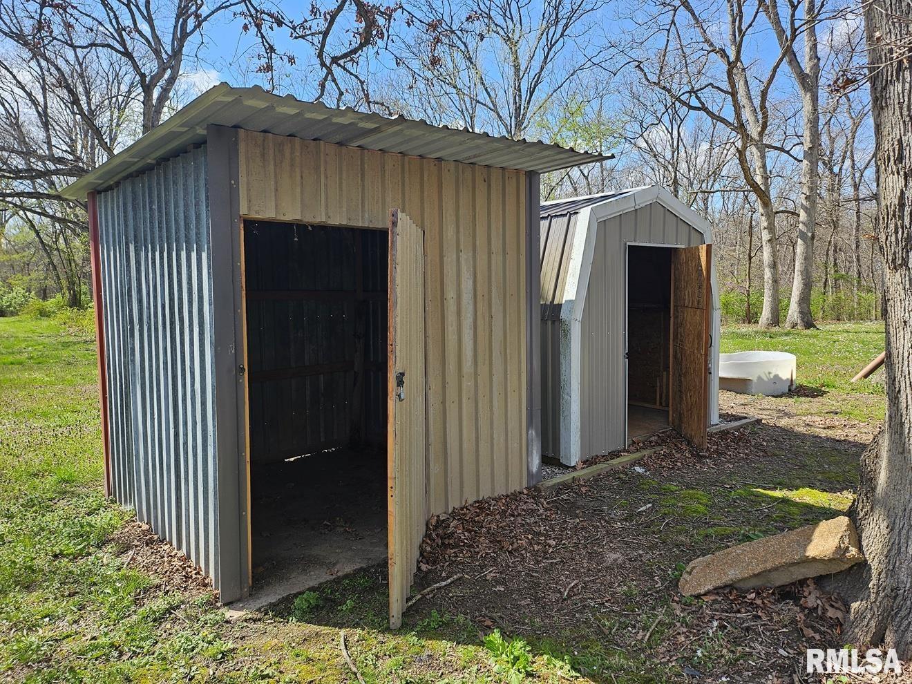 13973 Halliday Road Shipman, IL 62685 - Photo 15 of 66