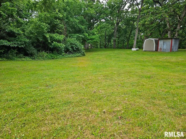 $265,000 | 13973 Halliday Road, Shipman, IL 62685