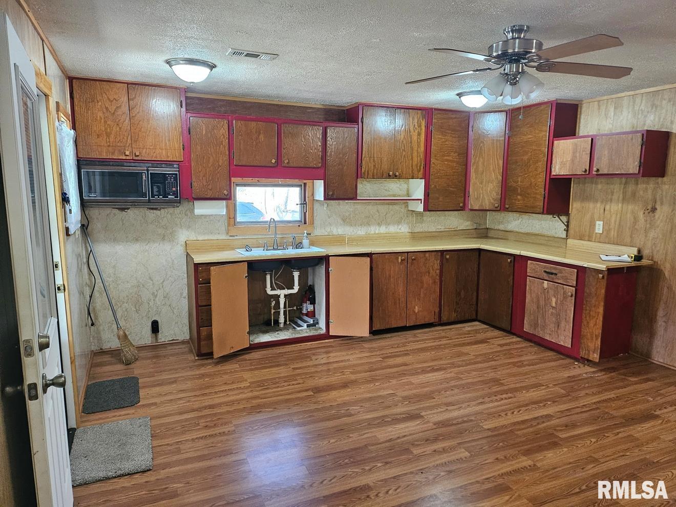 13973 Halliday Road Shipman, IL 62685 - Photo 23 of 66