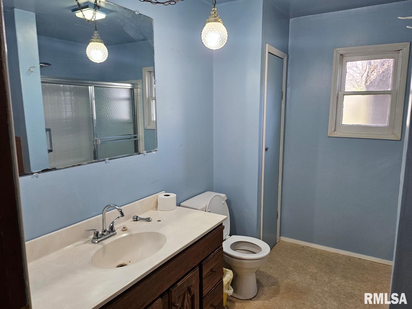 13973 Halliday Road Shipman, IL 62685 - Photo 31 of 66