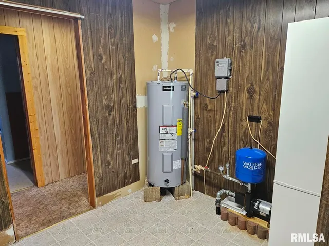 $265,000 | 13973 Halliday Road, Shipman, IL 62685