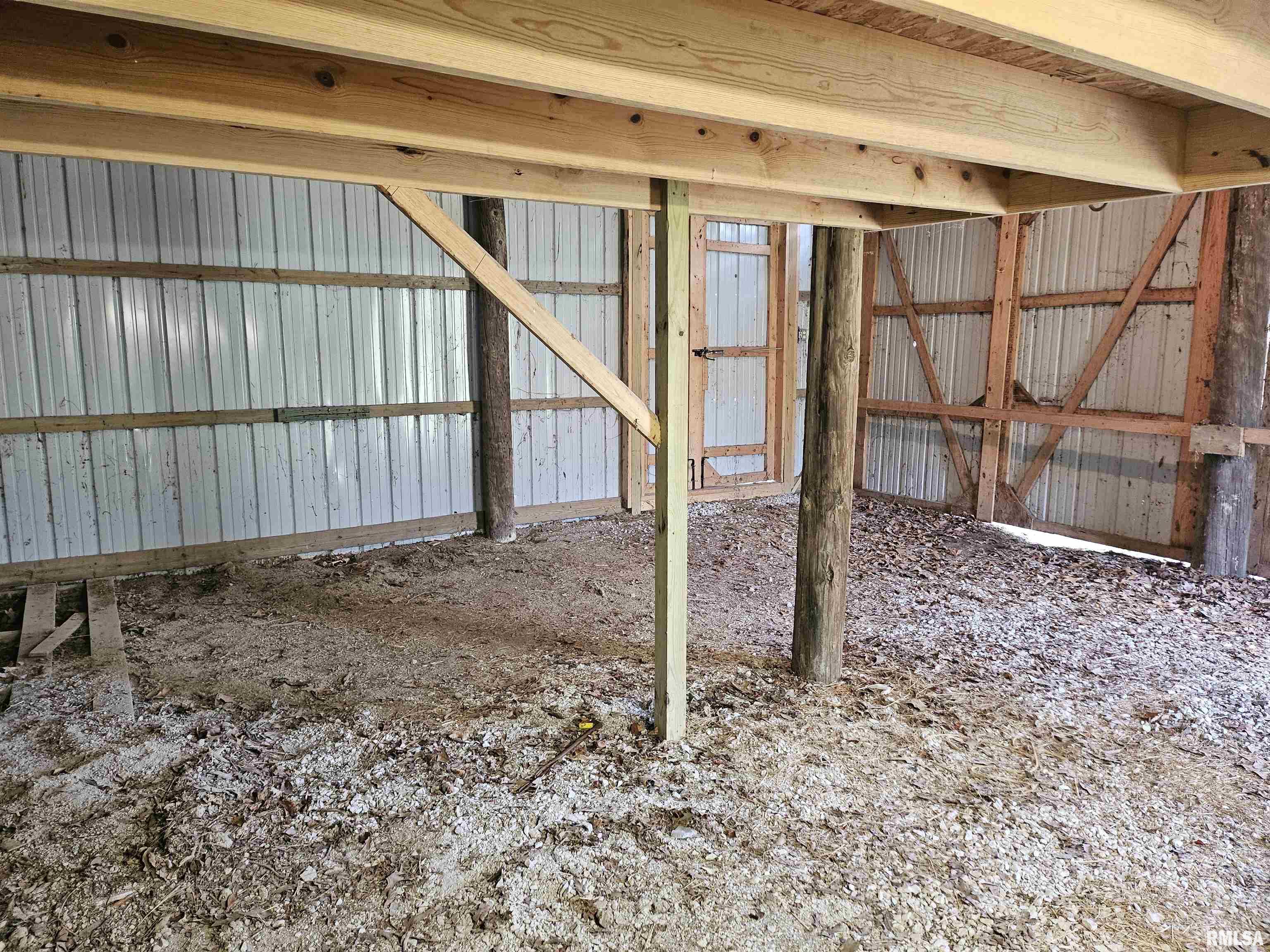 13973 Halliday Road Shipman, IL 62685 - Photo 9 of 66