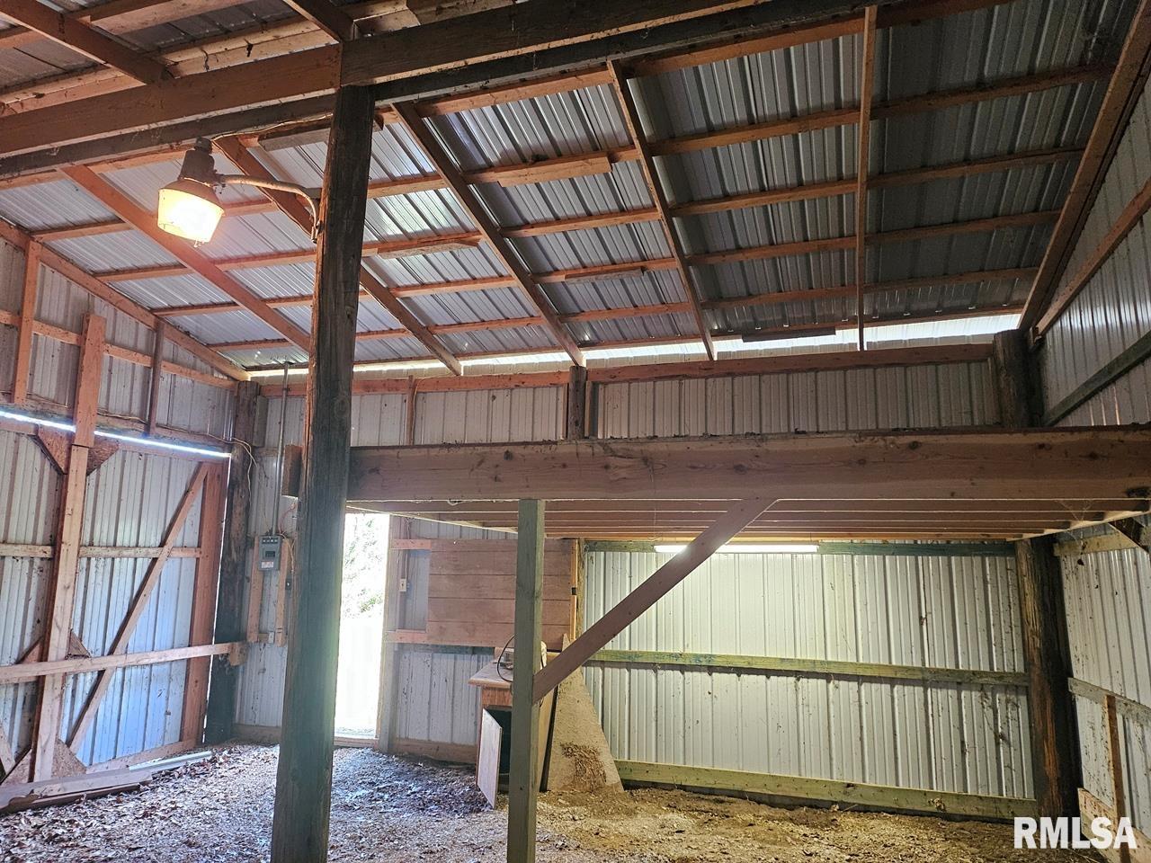 13973 Halliday Road Shipman, IL 62685 - Photo 10 of 66