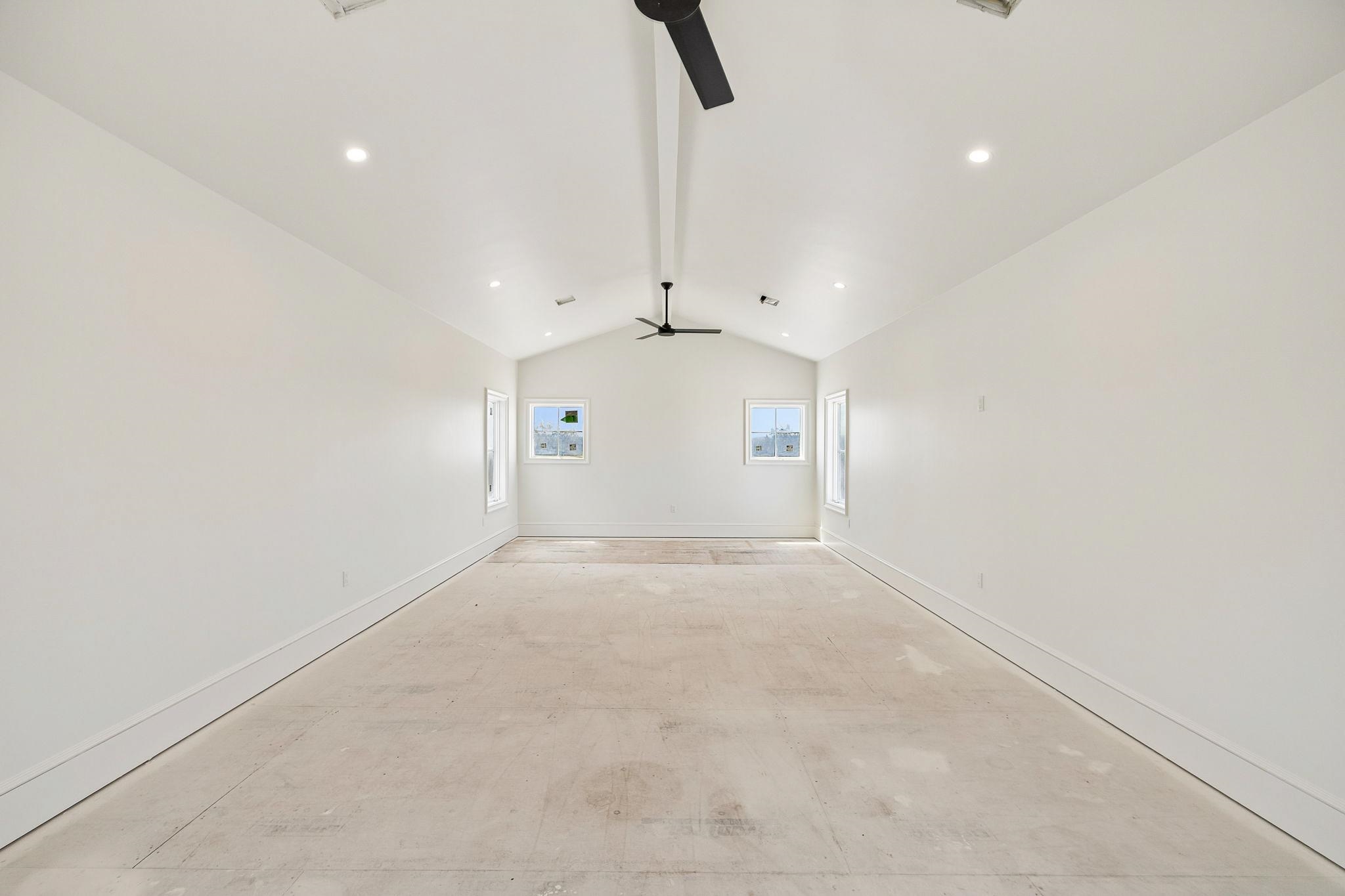 104 Ridgeway Horseshoe Bay, TX 78657 - Photo 32 of 45 Gallery Image 32