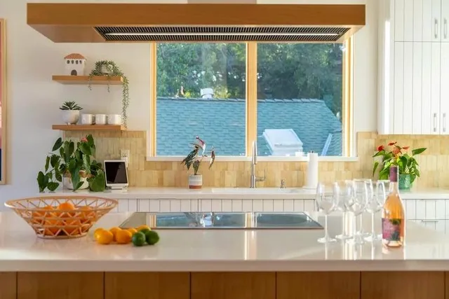 $3,295,000 | 322 Capitola Avenue, Capitola, CA 95010