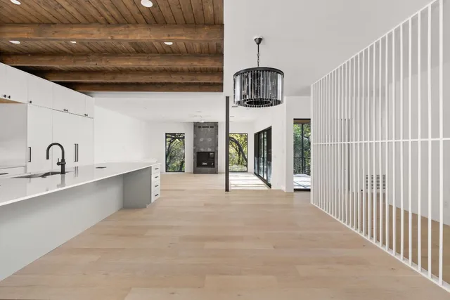 $10,000 | 1603 Chelsea Lane, Unit 3, Austin, TX 78704