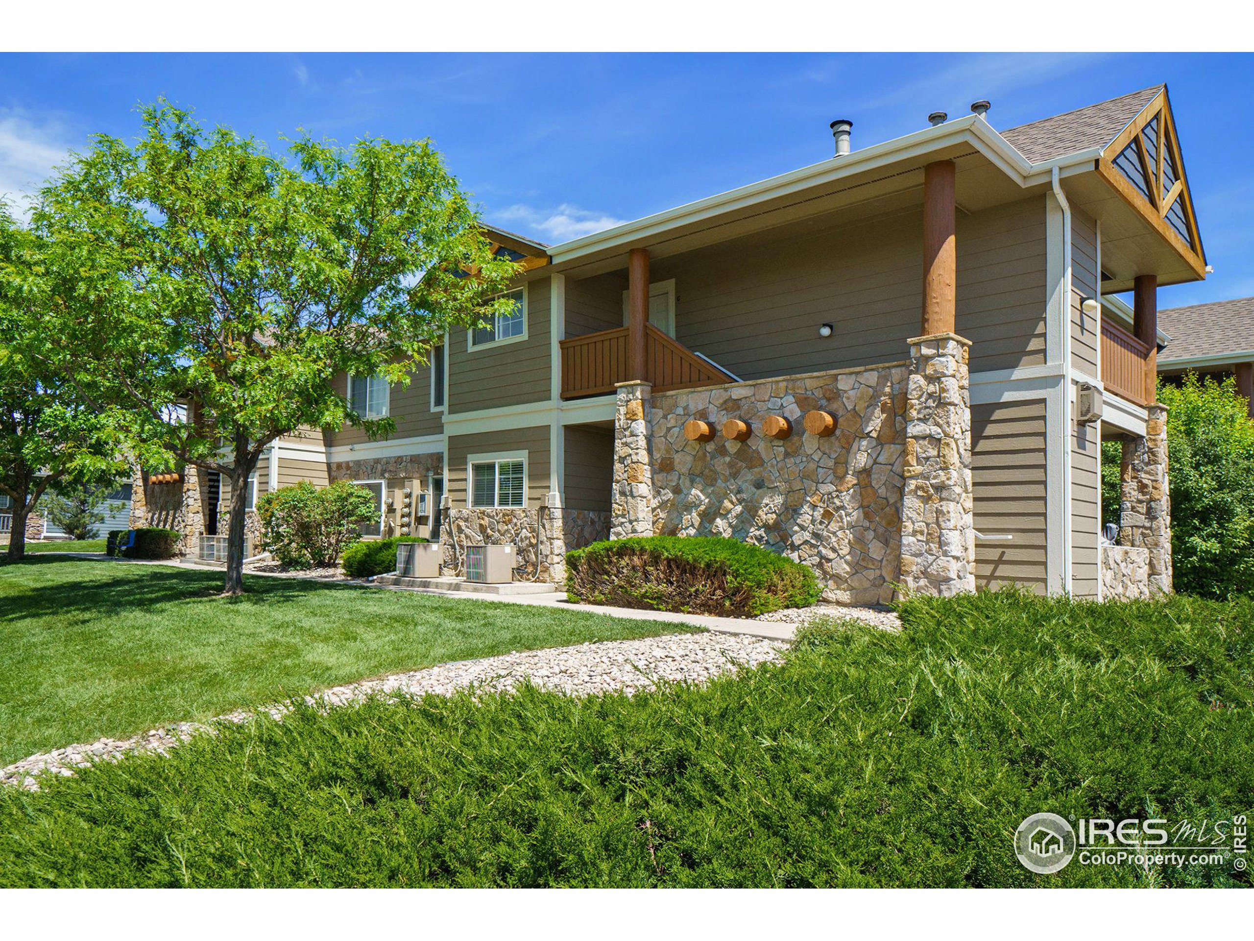 138 Beacon Way Windsor, CO 80550 - Photo 3 of 22
